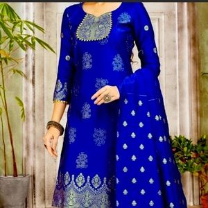Pant Style Blue Suite.